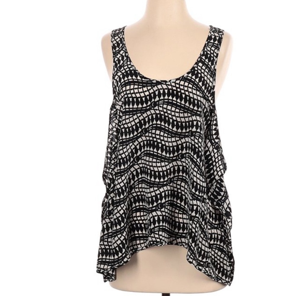 Thakoon Addition silk geo print sleeveless blouse. Size 0.